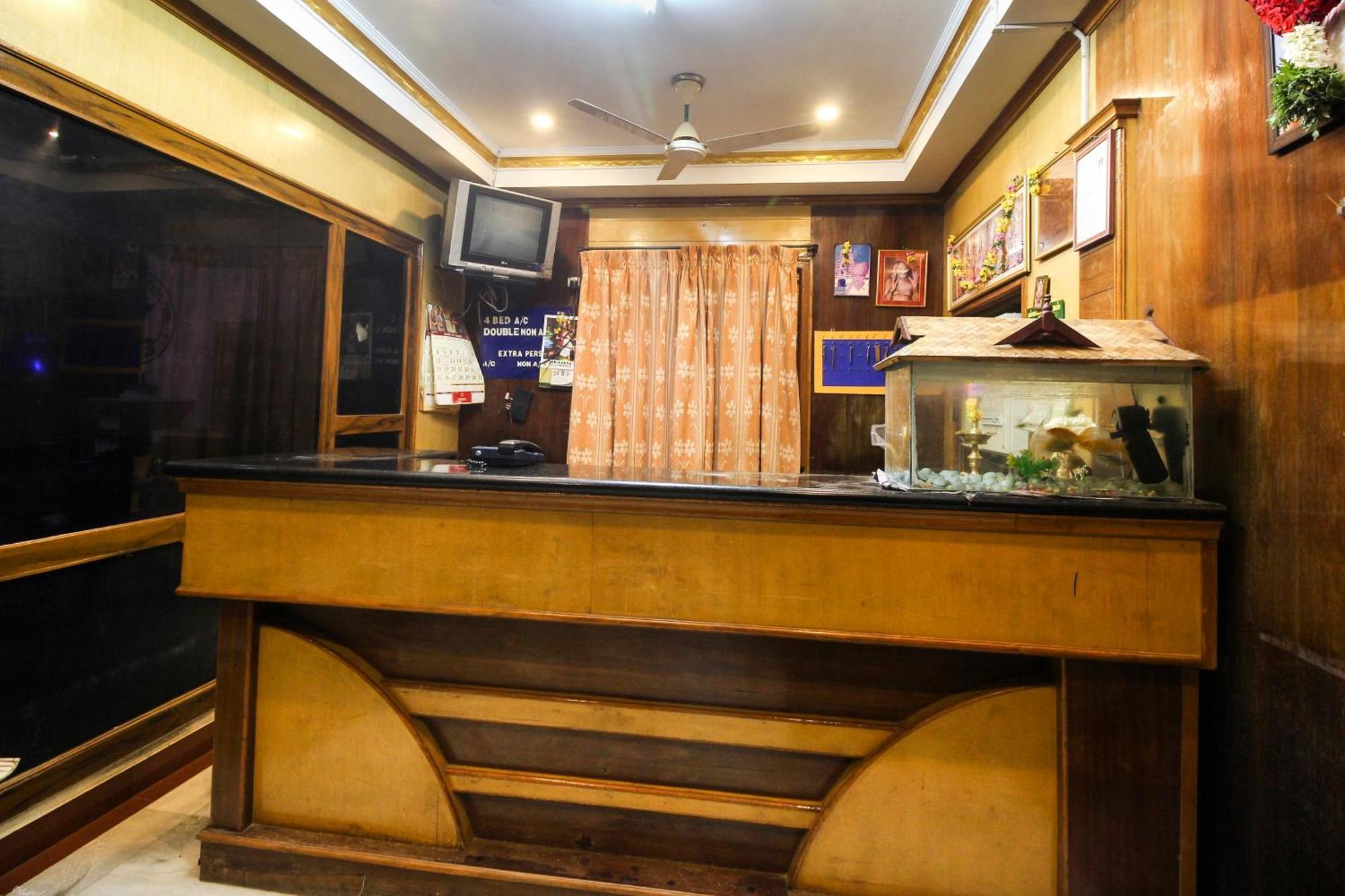 Hotel Spot On Jayalakshmi Residency Non Ac Kovilpatti Exterior foto